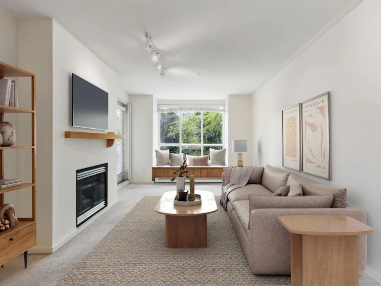 212-1111 Lynn Valley Road, North Vancouver, BC, V7J 3V4 - 3