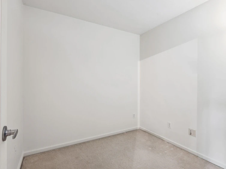 212-1111 Lynn Valley Road, North Vancouver, BC, V7J 3V4 - 11
