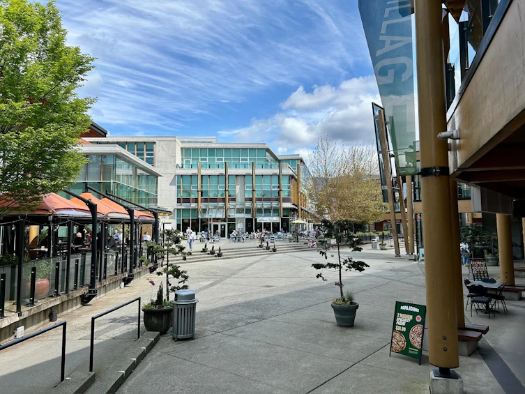 212-1111 Lynn Valley Road, North Vancouver, BC, V7J 3V4 - 29