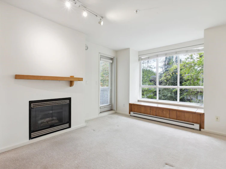 212-1111 Lynn Valley Road, North Vancouver, BC, V7J 3V4 - 8