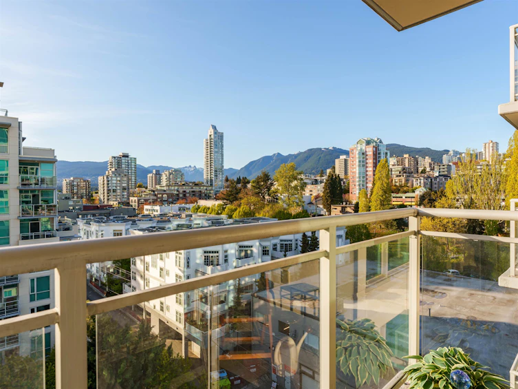 1107-188 E Esplanade, North Vancouver, BC, V7L 4Y1 - 2
