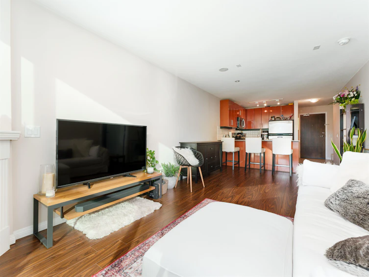 1107-188 E Esplanade, North Vancouver, BC, V7L 4Y1 - 7