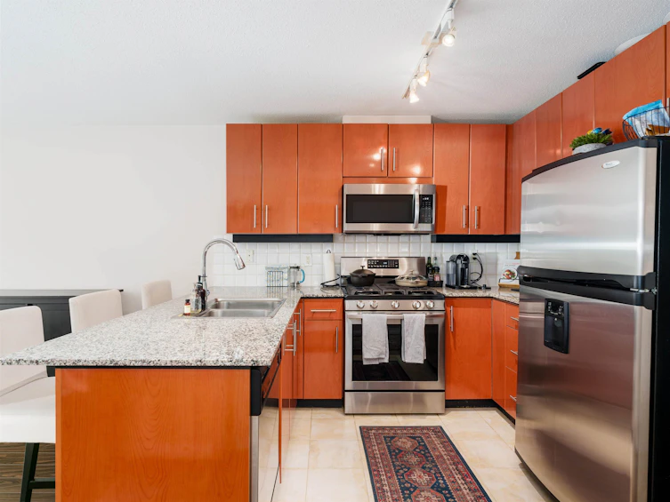 1107-188 E Esplanade, North Vancouver, BC, V7L 4Y1 - 10