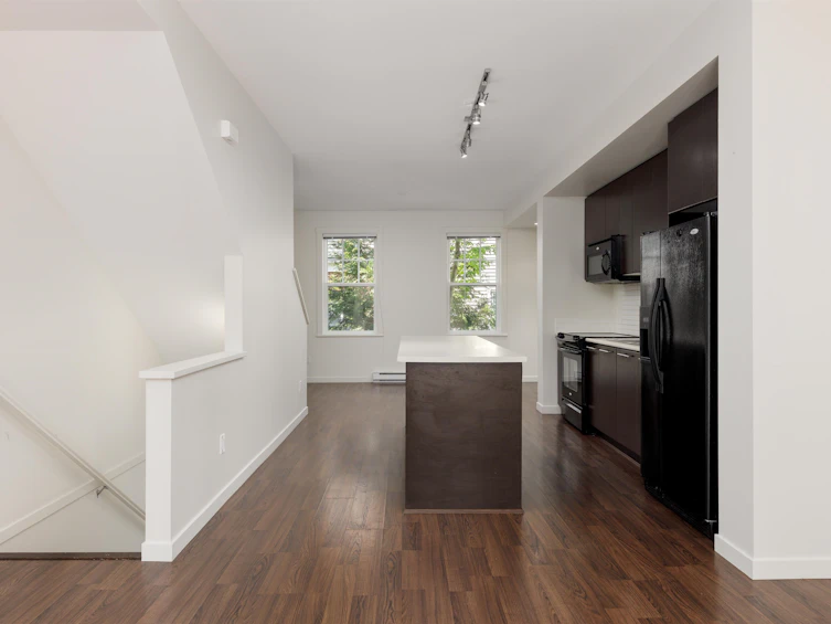 22-7238 189 Street, Surrey, BC, V4N 5Y8 - 2