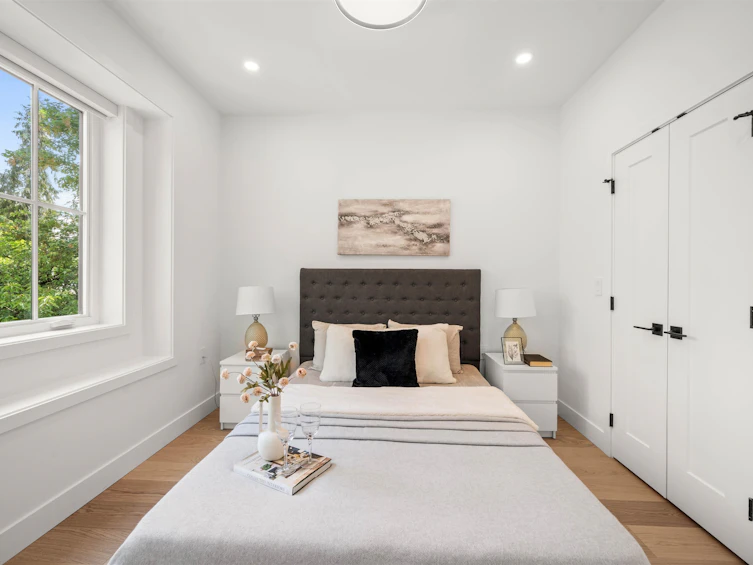 1-312 E 40th Avenue, Vancouver, BC, V5W 1L9 - 13