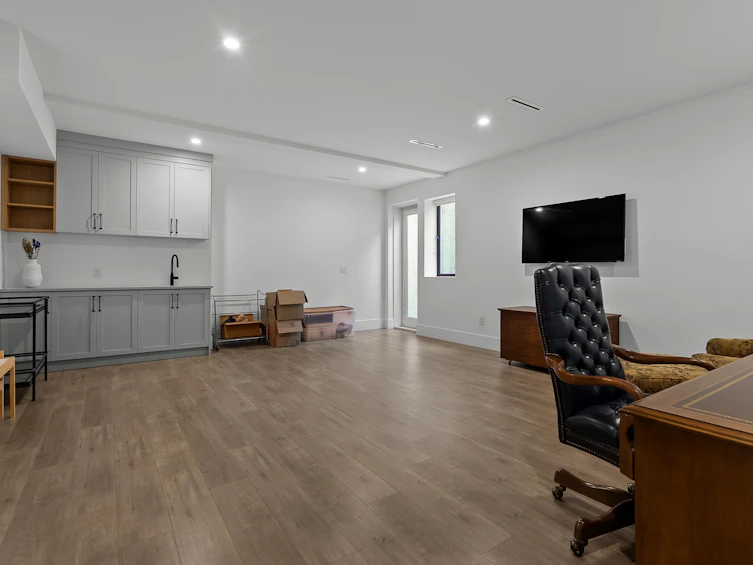 1310 129 Street, Surrey, BC, V4A 3X8 - 33