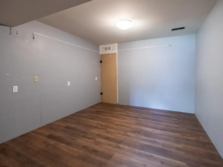 8135 Cedar Street, Mission, BC, V2V 3N2 - 16