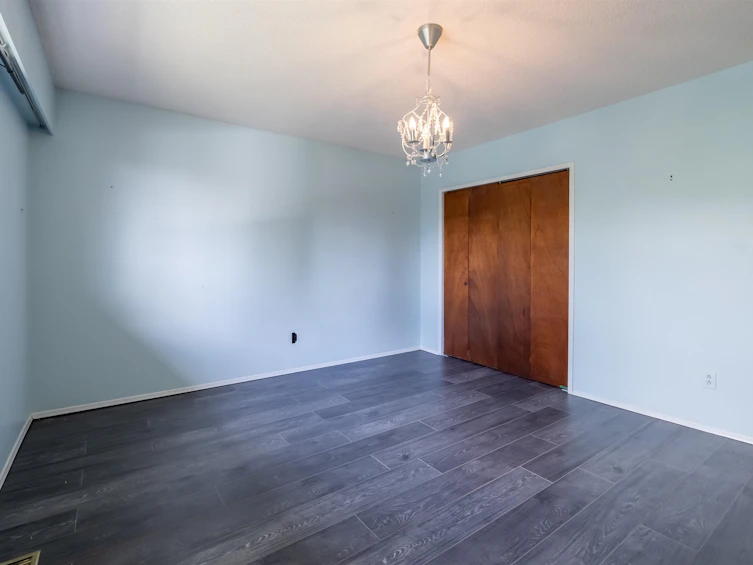 8135 Cedar Street, Mission, BC, V2V 3N2 - 10