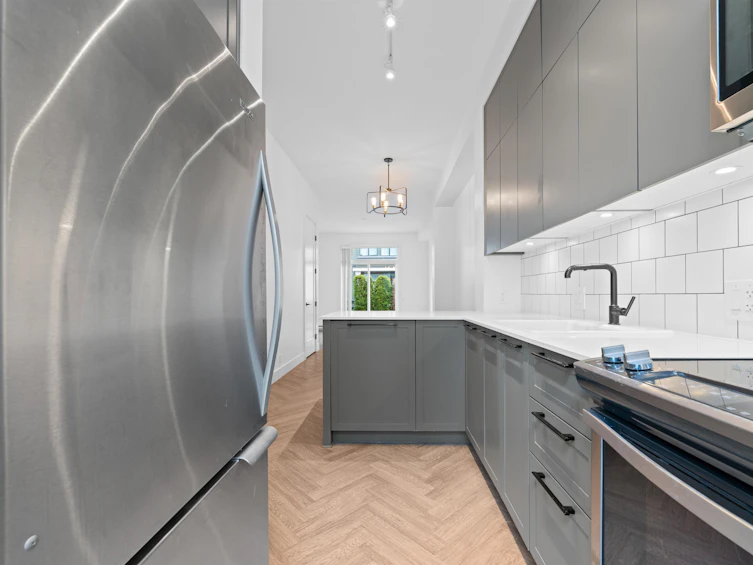 8-14955 101a Avenue, Surrey, BC, V3R 0G1 - 10