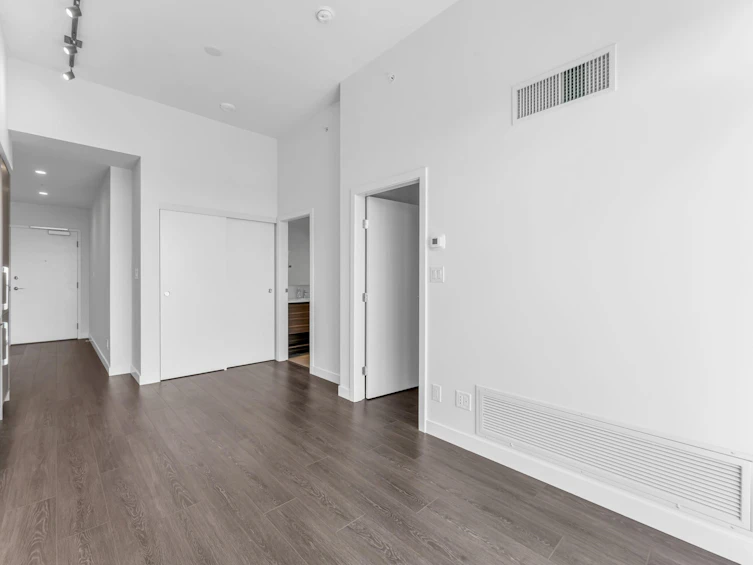 3201-13725 George Junction, Surrey, BC, V3T 0V7 - 8