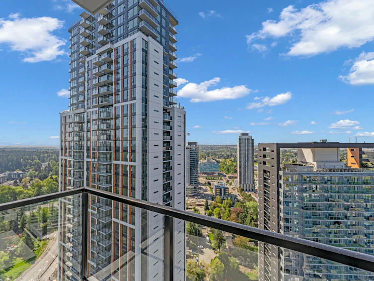 3201-13725 George Junction, Surrey, BC, V3T 0V7 - 17