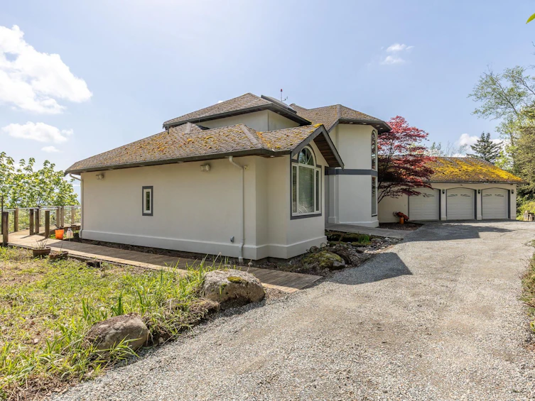 43619 Bracken Drive, Chilliwack, BC, V2R 4A4 - 2