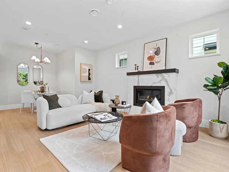 1-4423 W 16th Avenue, Vancouver, BC, V6R 3E7 - 4