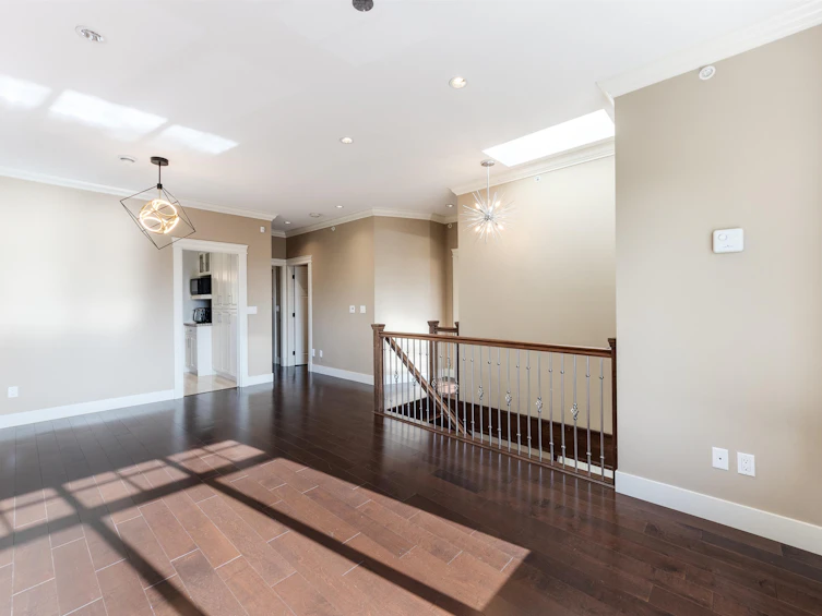 1102 Kaslo Street, Vancouver, BC, V5K 3Z6 - 7