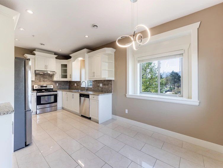 1102 Kaslo Street, Vancouver, BC, V5K 3Z6 - 11