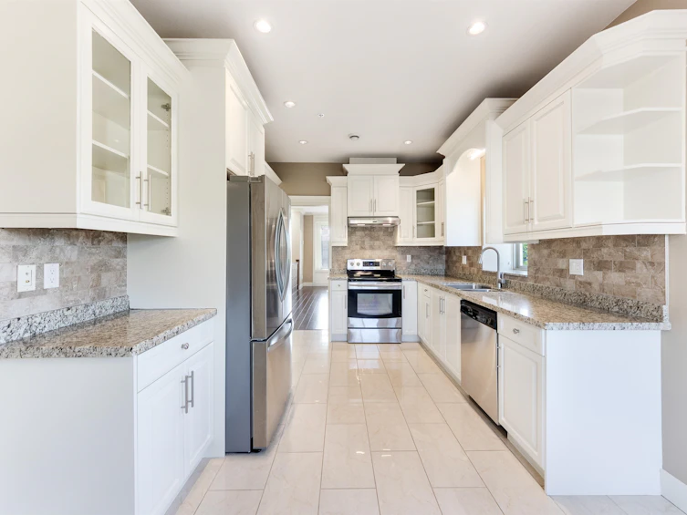 1102 Kaslo Street, Vancouver, BC, V5K 3Z6 - 8