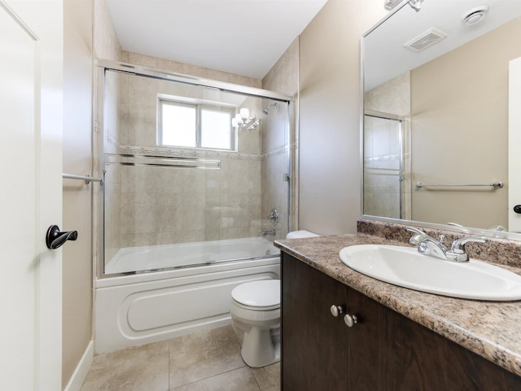1102 Kaslo Street, Vancouver, BC, V5K 3Z6 - 25