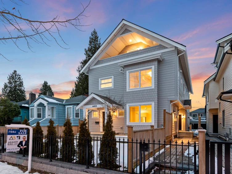 2-4423 W 16th Avenue, Vancouver, BC, V6R 3E7 - 27