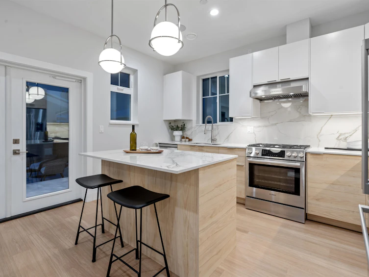 2-4423 W 16th Avenue, Vancouver, BC, V6R 3E7 - 11
