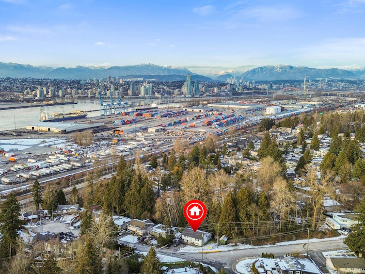 9605 Queens Place, Surrey, BC, V3V 2S2 - 22