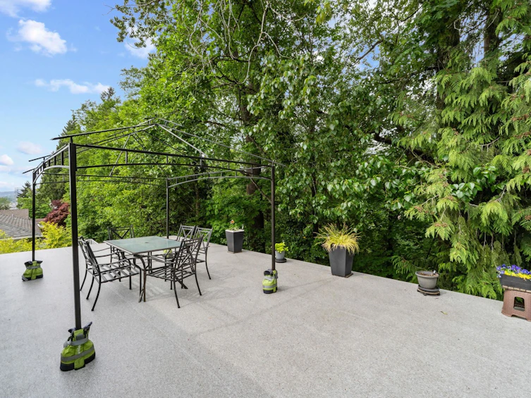 9605 Queens Place, Surrey, BC, V3V 2S2 - 21
