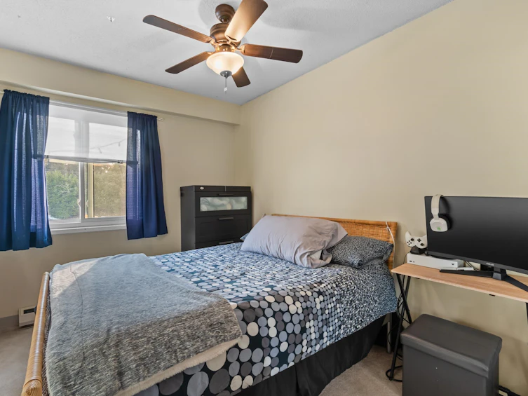 9605 Queens Place, Surrey, BC, V3V 2S2 - 11