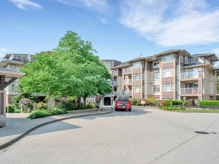 301-7339 Macpherson Avenue, Burnaby, BC, V5J 0B1 - 20