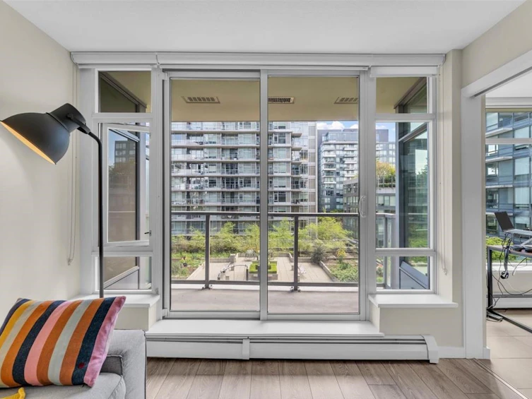 556-168 W 1st Avenue, Vancouver, BC, V5Y 0H6 - 3