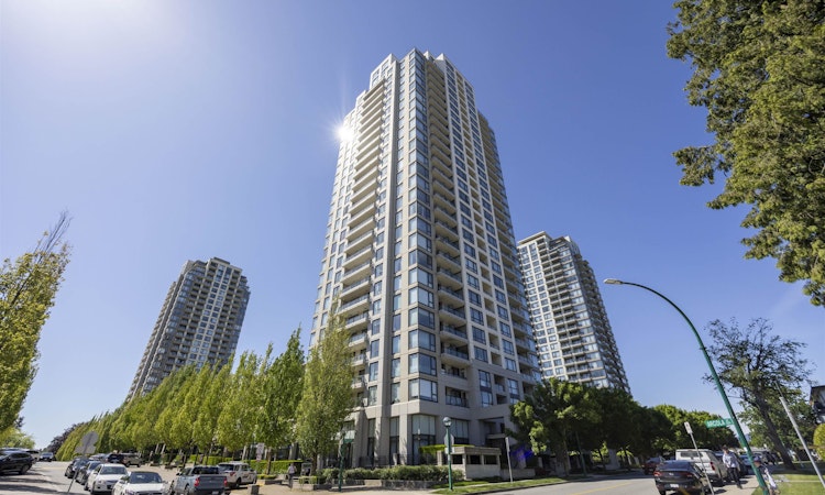 2103-7063 Hall Avenue