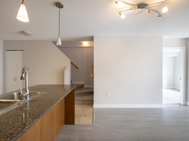 416-19677 Meadow Gardens Way, Pitt Meadows, BC, V3Y 0A2 - 8