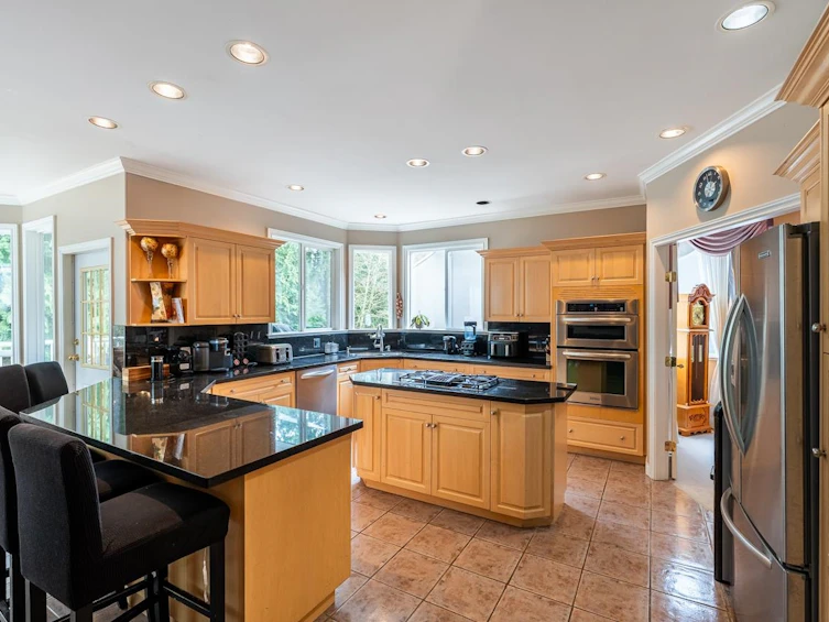 21 Wilkes Creek Drive, Port Moody, BC, V3H 5A1 - 13