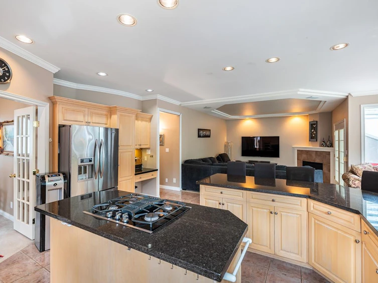 21 Wilkes Creek Drive, Port Moody, BC, V3H 5A1 - 16