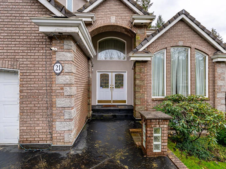 21 Wilkes Creek Drive, Port Moody, BC, V3H 5A1 - 4
