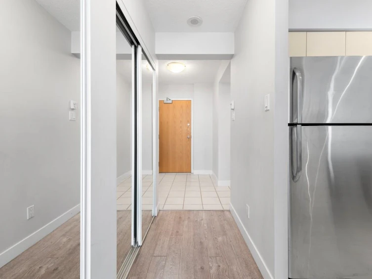 1005-8248 Lansdowne Road, Richmond, BC, V6X 3Y9 - 7
