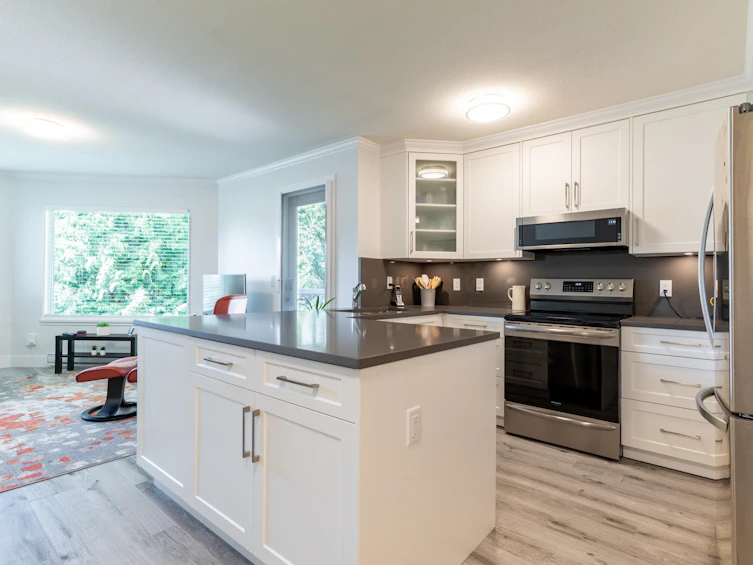 406-450 Bromley Street, Coquitlam, BC, V3K 6S5 - 4