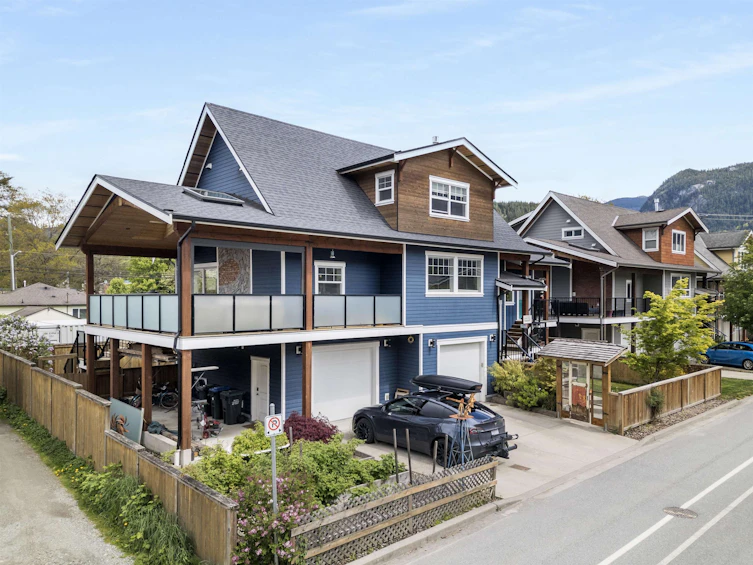 1215 Wilson Crescent, Squamish, BC, V8B 0B8 - 38