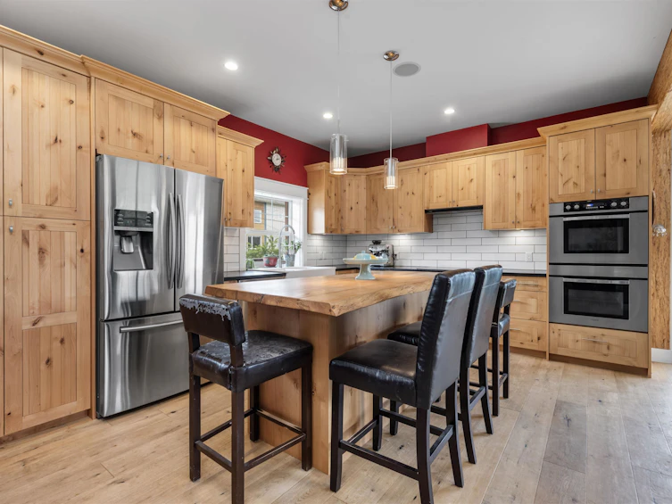 1215 Wilson Crescent, Squamish, BC, V8B 0B8 - 5