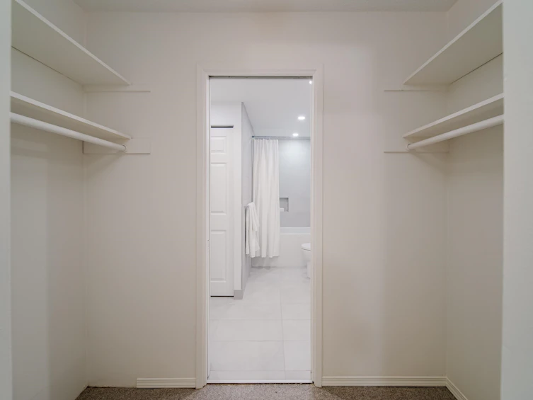 102-150 E 5th Street, North Vancouver, BC, V7L 1L5 - 7