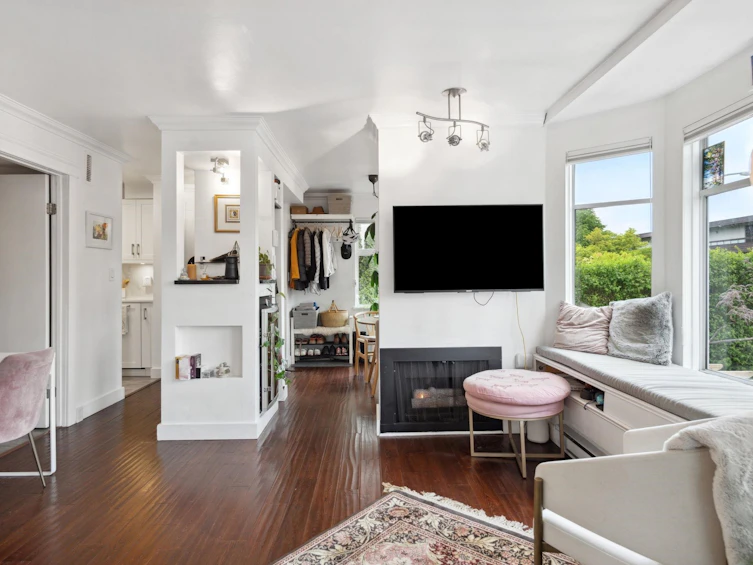 201-2006 W 2nd Avenue, Vancouver, BC, V6J 1J4 - 5