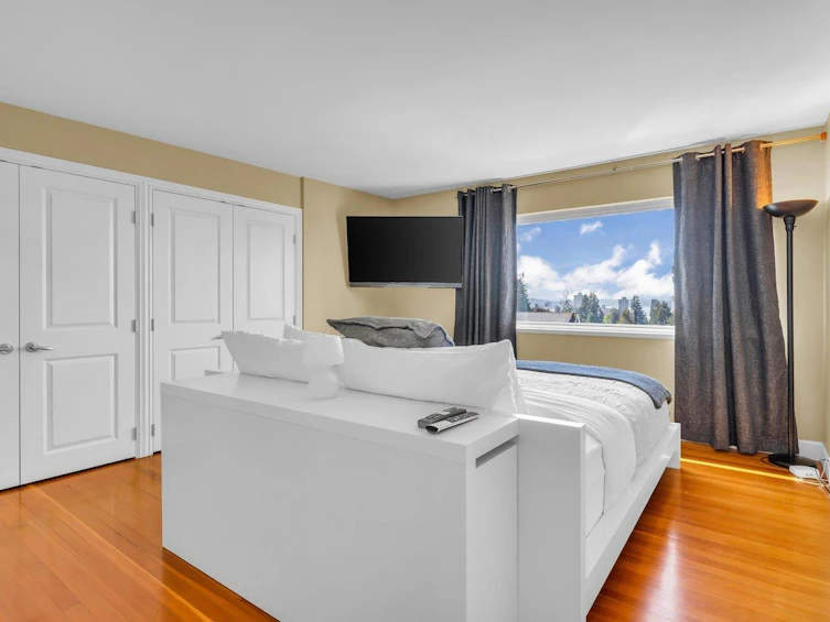 2312 Mathers Avenue, West Vancouver, BC, V7V 2H6 - 22