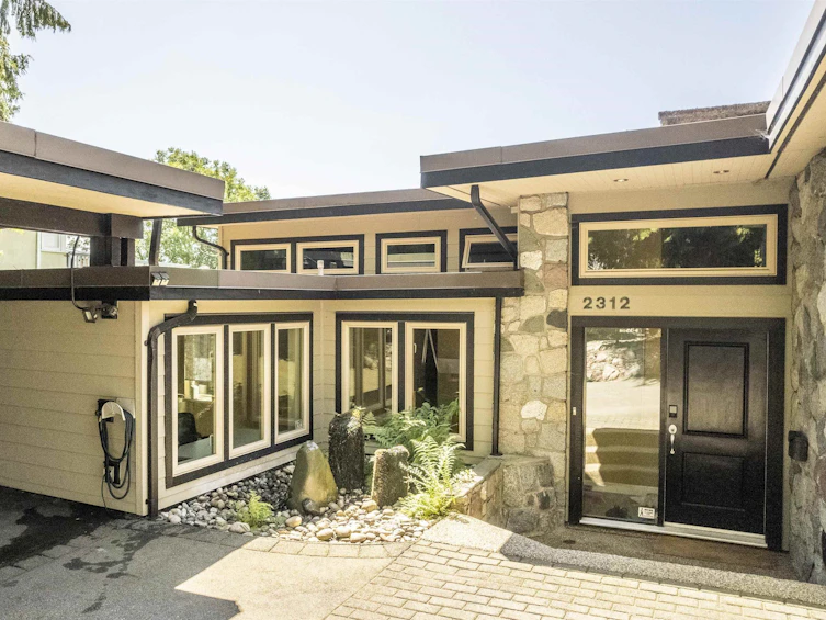 2312 Mathers Avenue, West Vancouver, BC, V7V 2H6 - 35