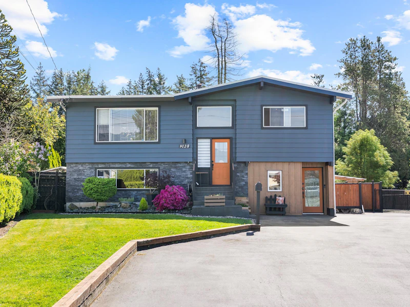 9128 Armitage Street, Chilliwack BC V2P 6R7