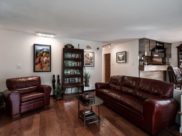 209-2125 W 2nd Avenue, Vancouver, BC, V6K 1H7 - 8