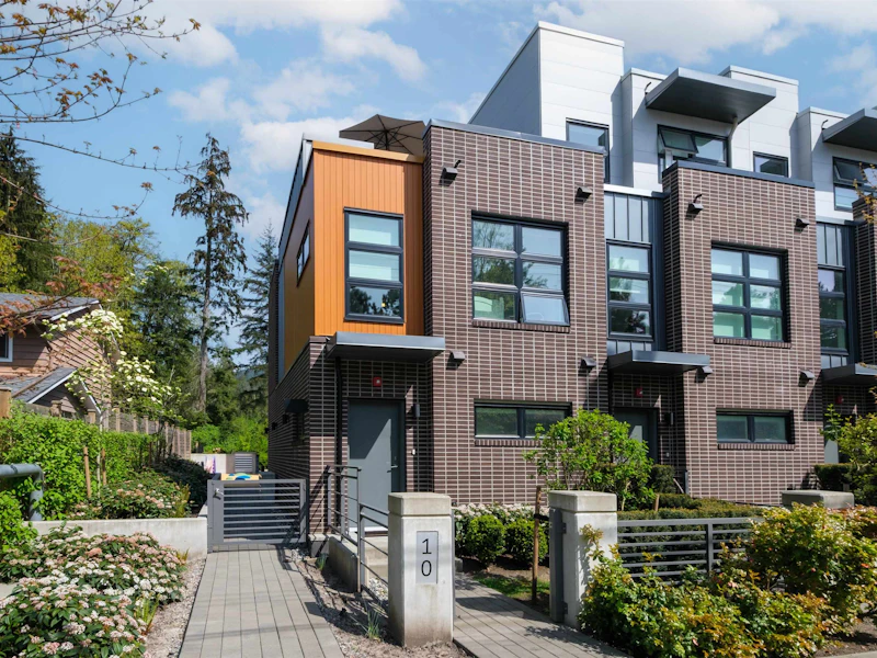 10 - 3490 Mt Seymour Parkway, North Vancouver BC