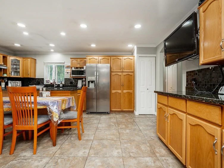 8604 Sunbury Place, Delta, BC, V4C 3Y7 - 9