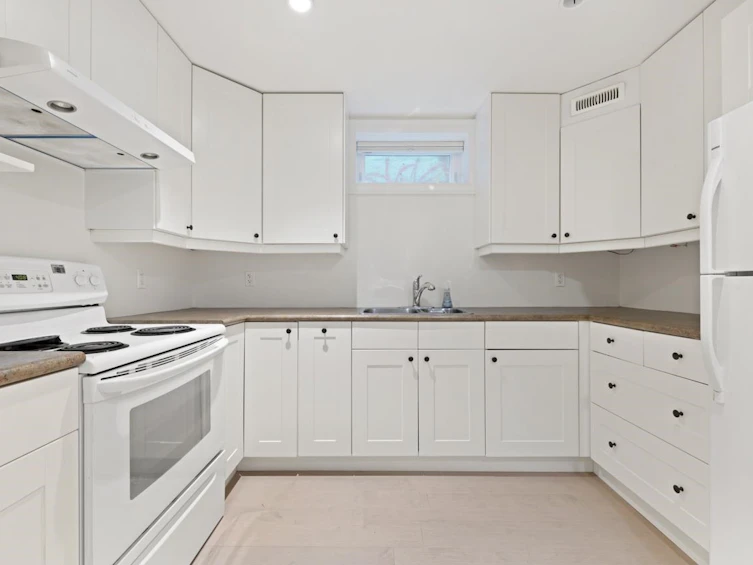 2950 Tolmie Street, Vancouver, BC, V6R 4K6 - 26