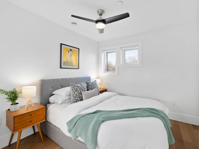 2248 Grant Street, Vancouver, BC, V5L 2Z7 - 15