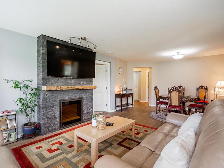 317-9098 Halston Court, Burnaby, BC, V3N 0A6 - 7