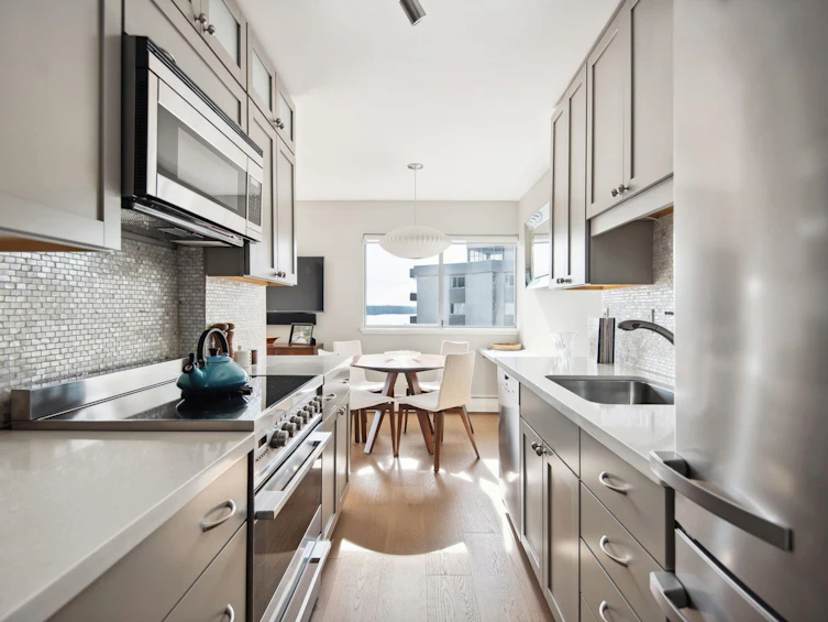 902-1930 Marine Drive, West Vancouver, BC, V7V 1J8 - 15