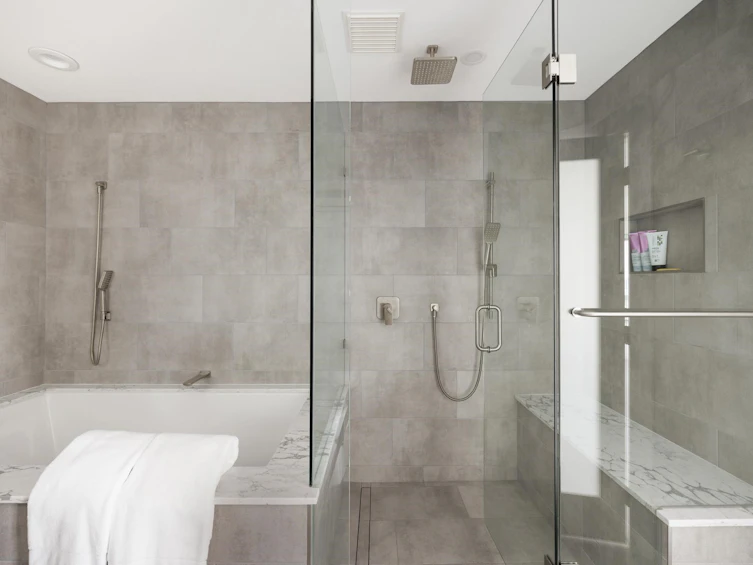 323 E 8th Street, North Vancouver, BC, V7L 1Z2 - 24
